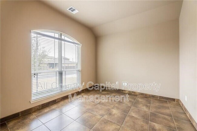 Building Photo - 18712 Leigh Ln