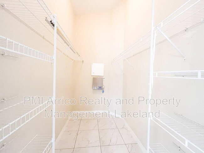 Building Photo - 3309 Verbena Ave