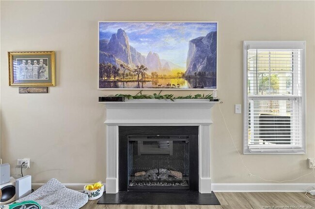 Building Photo - 50 Basswood Ct