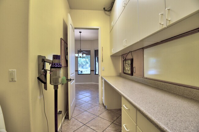 Building Photo - 27115 N 44th St