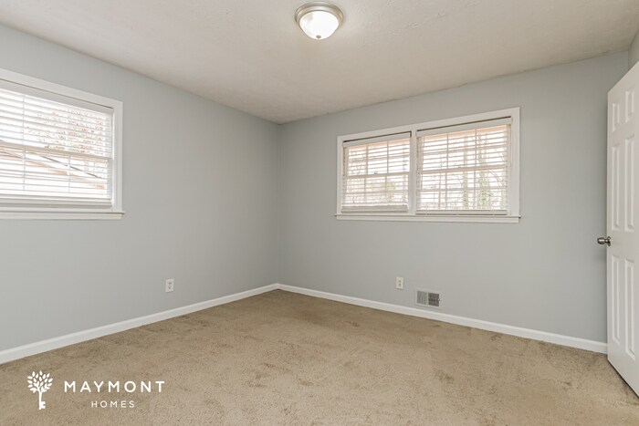 Building Photo - 1716 Hallmark Dr