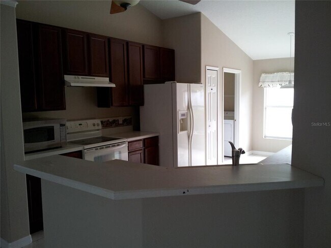 Building Photo - 19527 Glen Elm Way