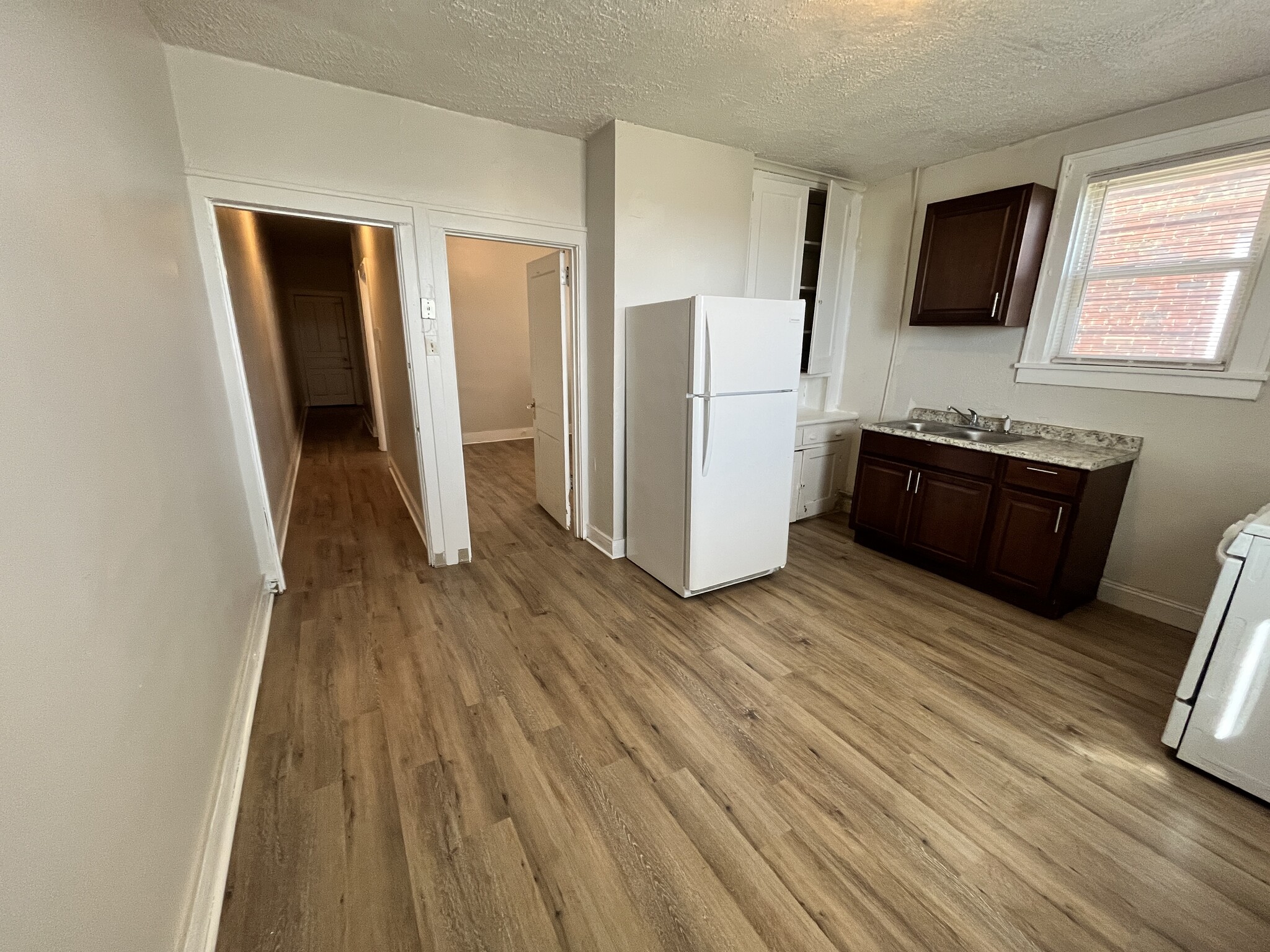 Building Photo - 2116 Bedford Ave