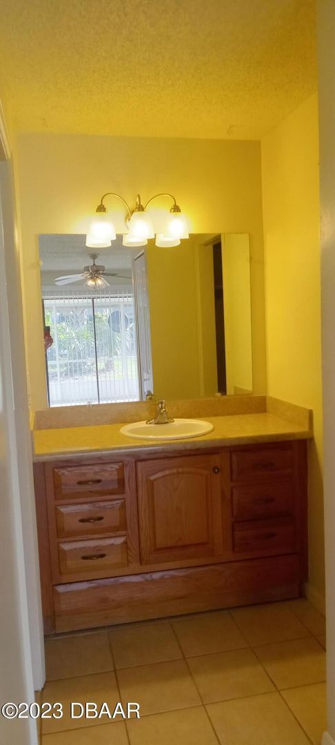 Building Photo - Large corner lot in Port Orange, Beautiful...