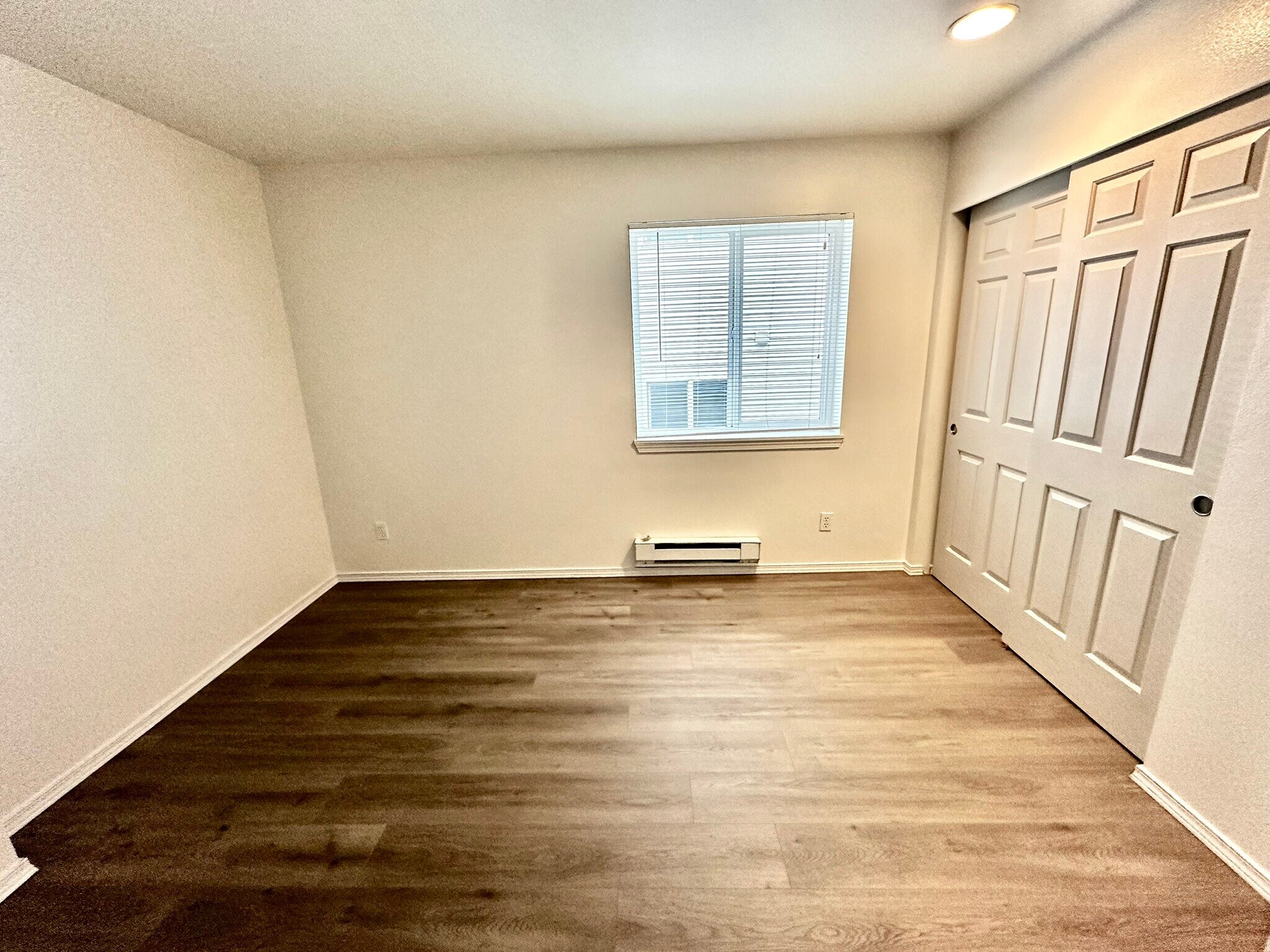 Bedroom - 931 N 86th St