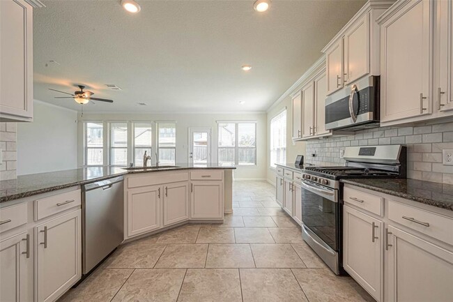 Building Photo - 1102 Opal Cup Cir
