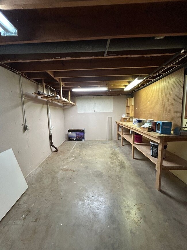 Building Photo - Charming 3 bedroom Home for Rent in Floris...