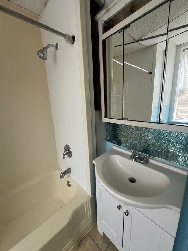 Building Photo - 201 Nashville Blvd