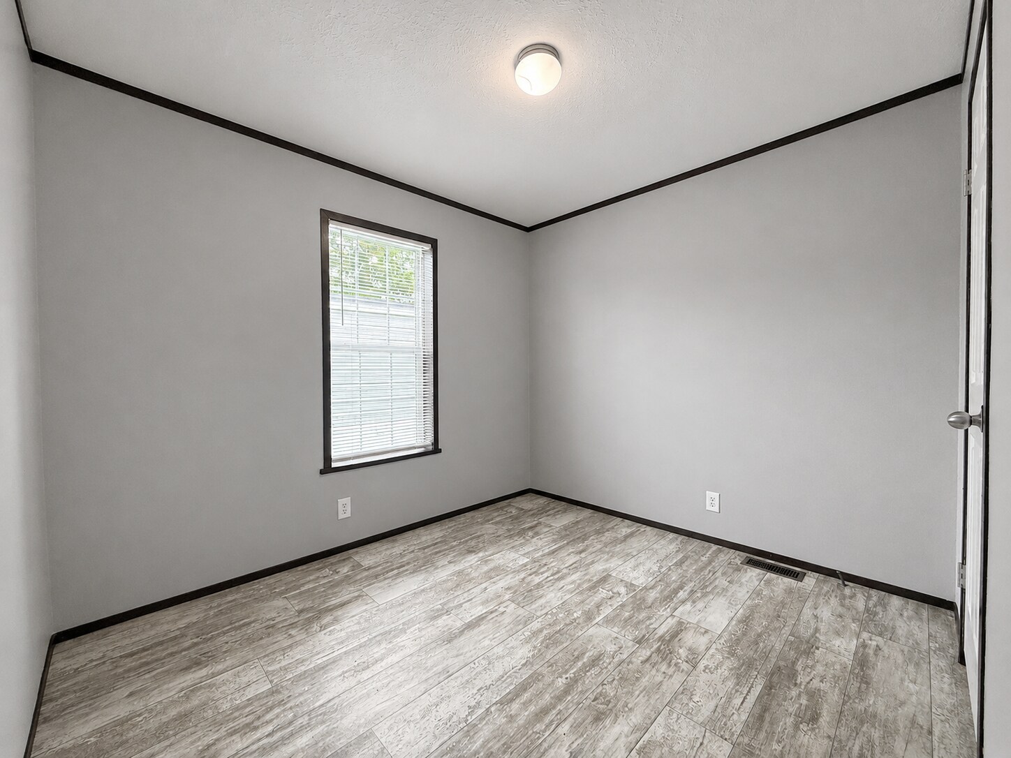 Building Photo - 11791 Cascade Cir