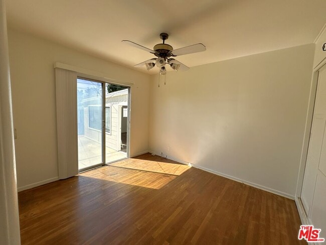 Building Photo - 5468 W 120th St