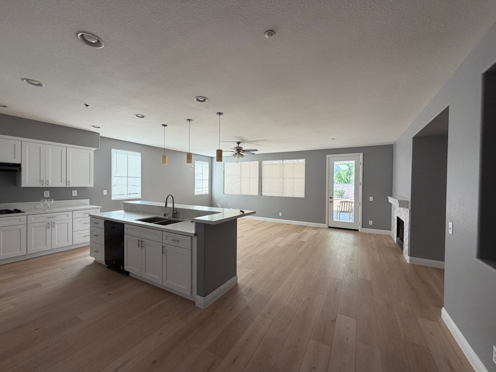 Building Photo - 11598 countryrise Ln