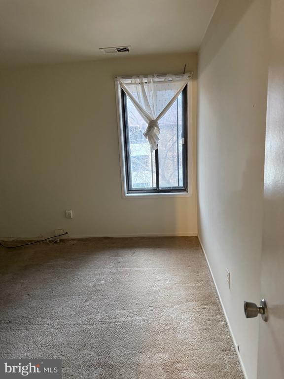 Building Photo - 503 Florida Ave