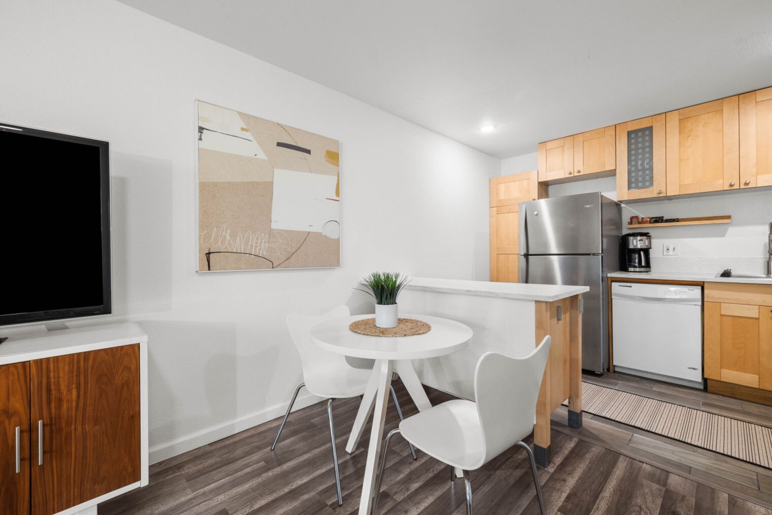 Building Photo - 6370 Rancho Mission Rd