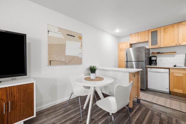 Building Photo - 6370 Rancho Mission Rd