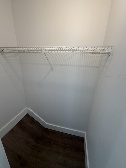 Building Photo - 3155 Cape Cir