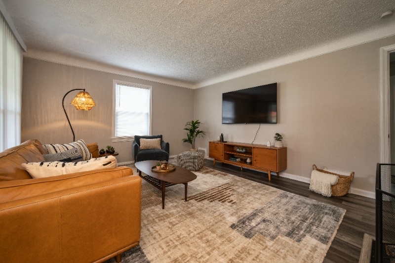 Building Photo - 3722 Bainbridge Rd