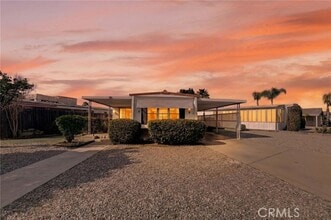 Building Photo - 893 S Palm Ave