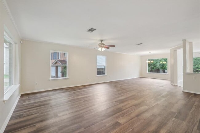 Building Photo - 8313 Steamline Cir