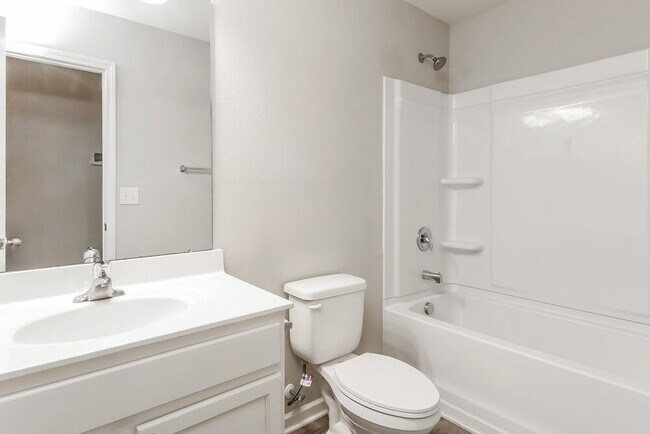 Building Photo - 1908 Boulder Ct