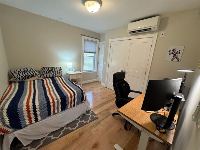 Building Photo - 11 Eliot St