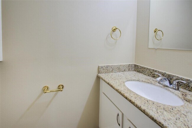 Building Photo - 14703 Barryknoll Ln