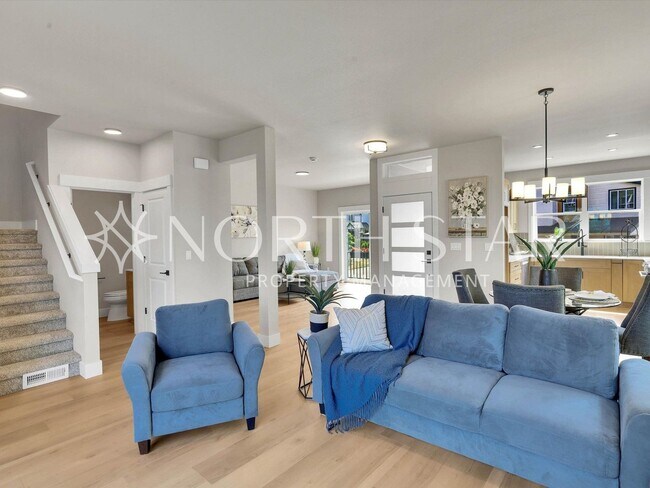 Building Photo - 8898-8898 Serenity Ter
