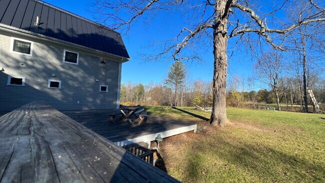 Building Photo - 13 Tavern Wy