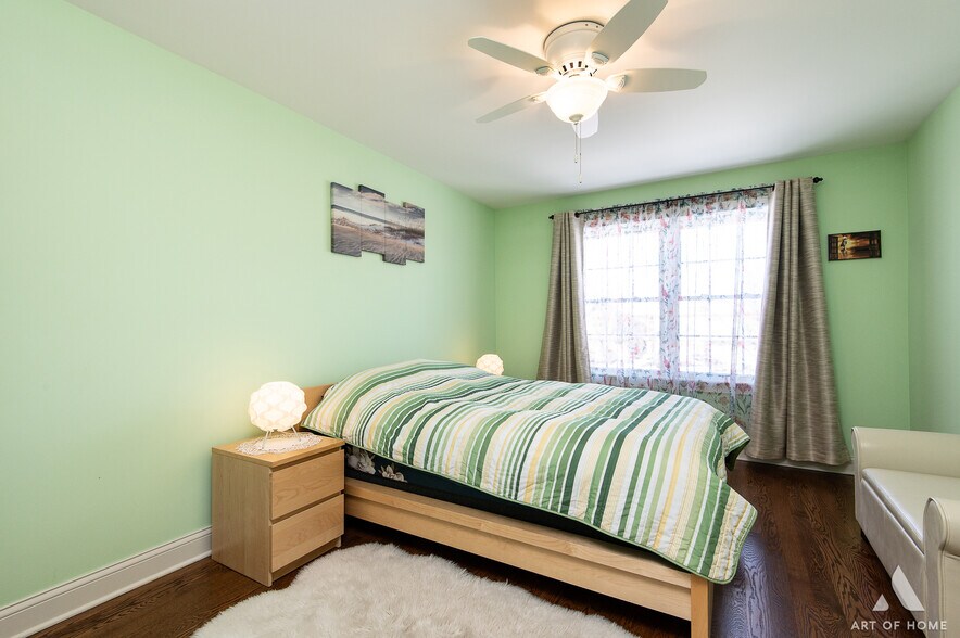 Building Photo - 7247 Bradford Ct