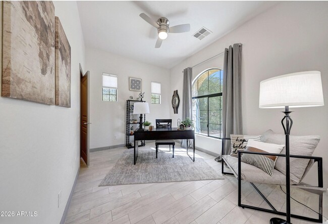 Building Photo - 3467 N Hooper St