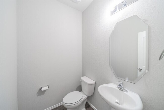 Building Photo - 5515 Peralta Mills Way