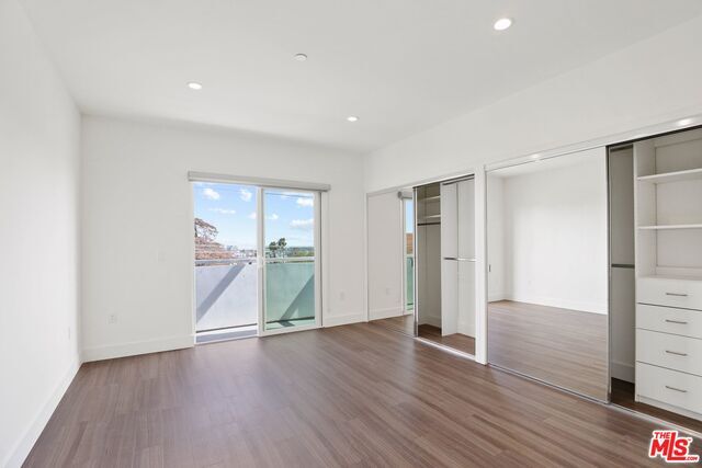 Building Photo - 11821 Texas Ave