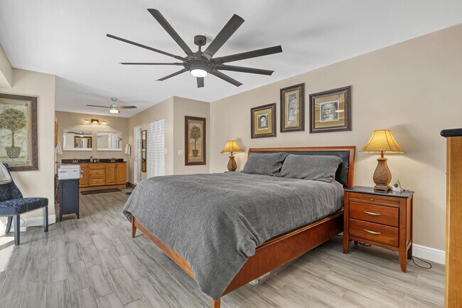 Building Photo - 923 Springdale Cir