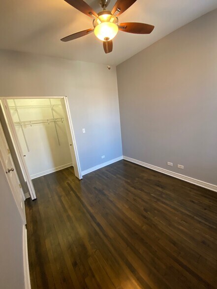 Building Photo - 1646 W Olive Ave