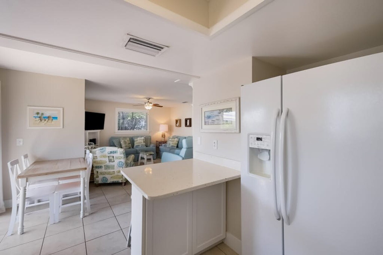 Building Photo - 2515 Avenue B
