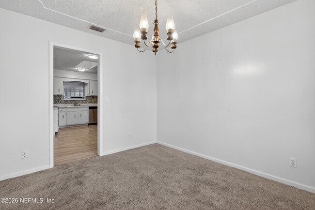 Building Photo - 217 Quince Ct