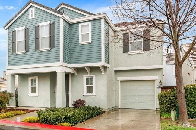 Primary Photo - Charming 3-Bedroom, 2.5-Bath, 1,453 Sq. Ft...