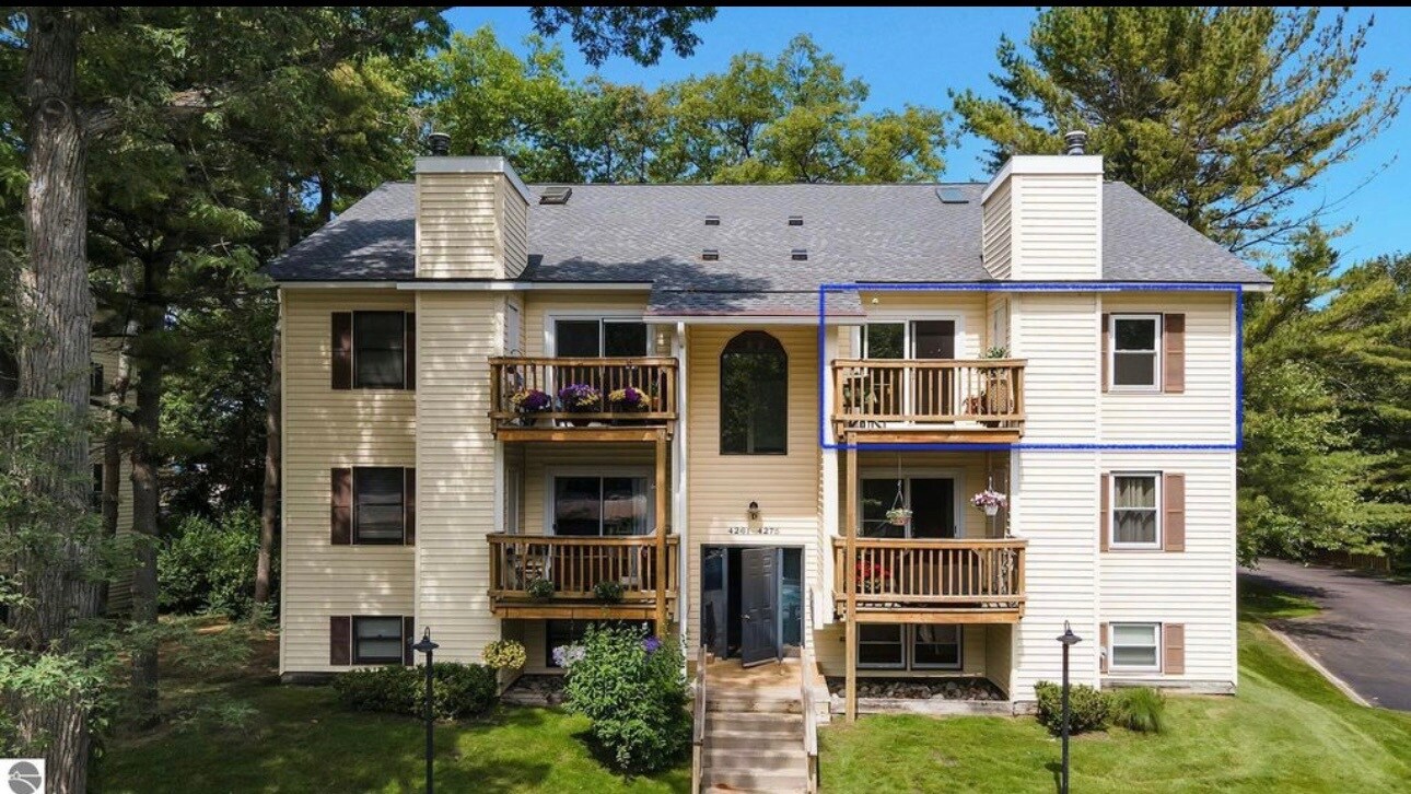 Building Photo - 4275 Mitchell Creek Dr