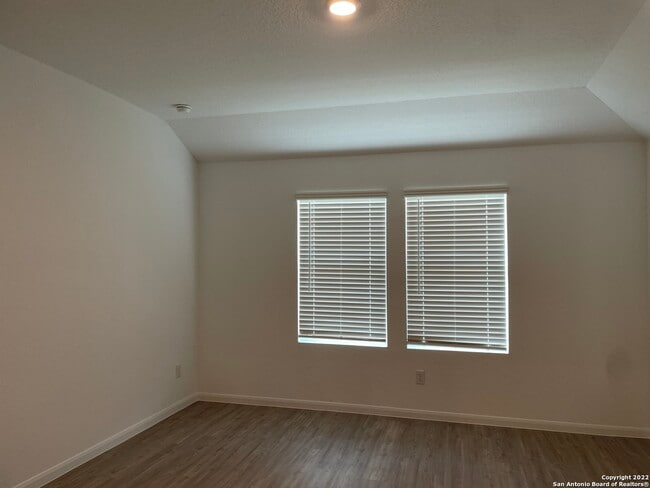 Building Photo - 435 Butterfly Bush Ct
