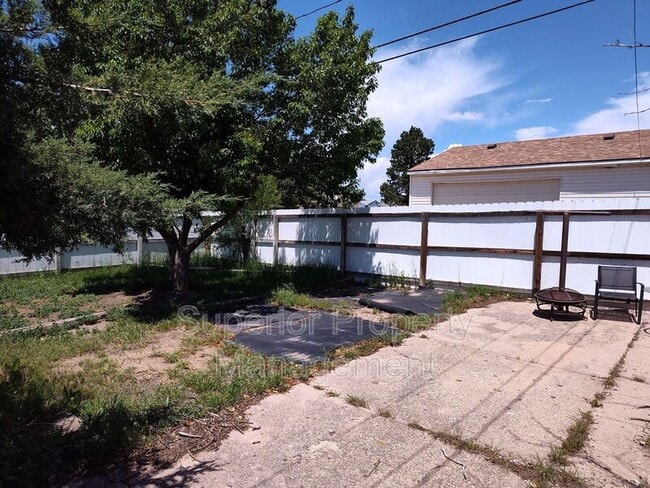 Building Photo - 803 Hot Springs Ave