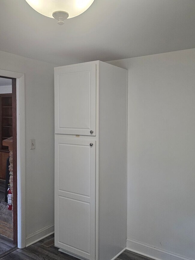 Building Photo - 7022 Gardner Dr