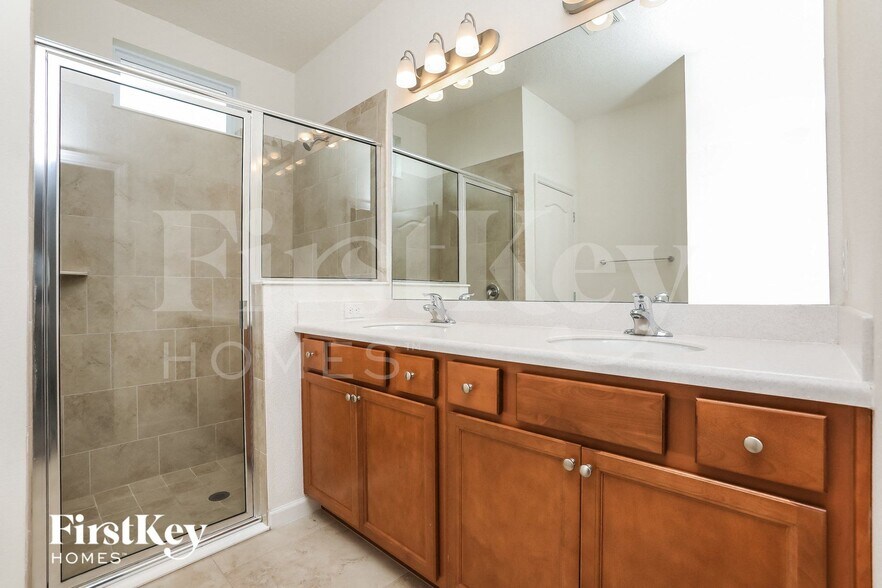 Building Photo - 16719 Abbey Hill Ct