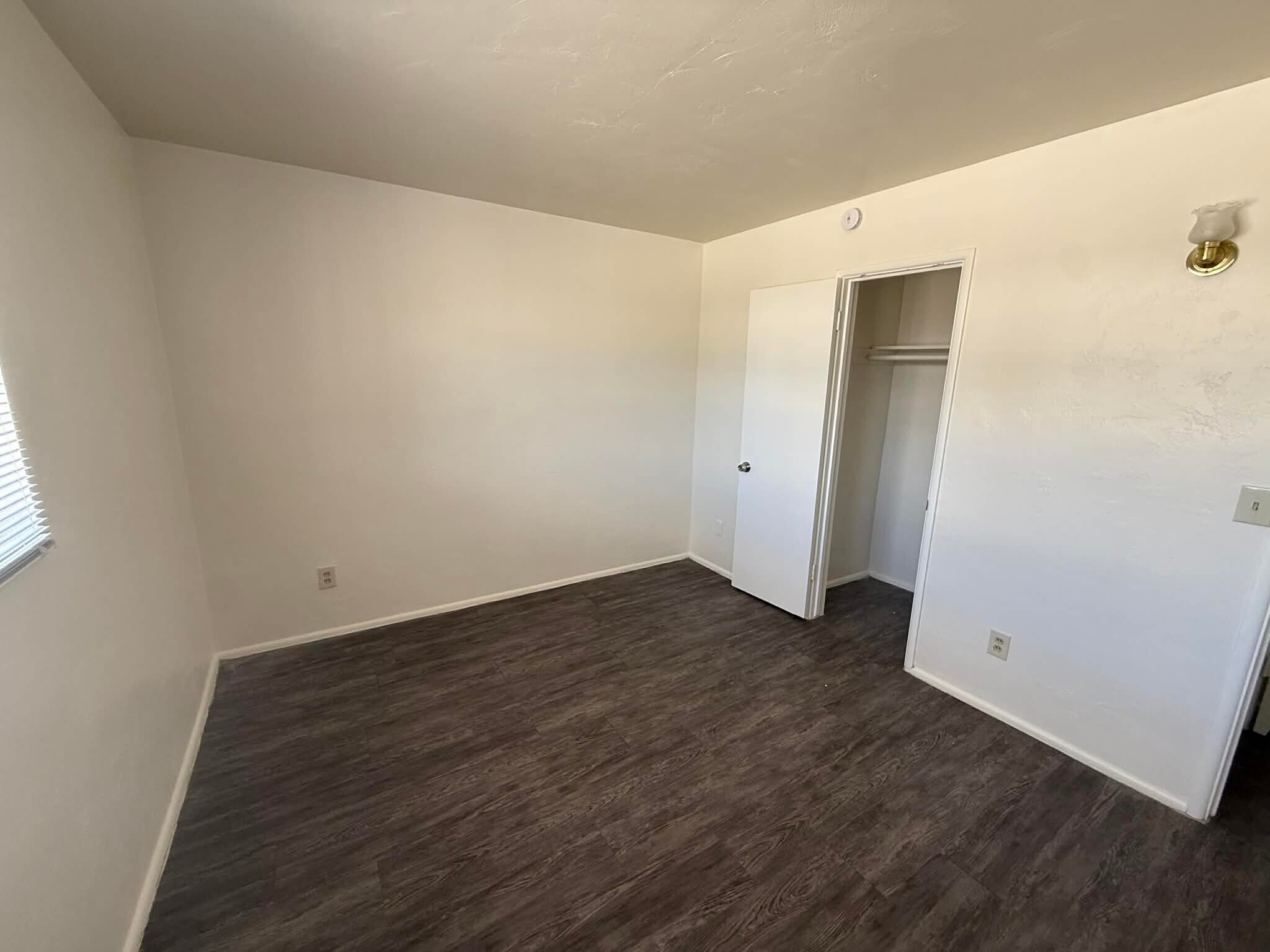 Building Photo - 3577 E 3rd St