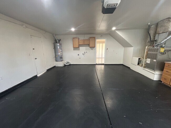 Building Photo - Nice home in Turlock