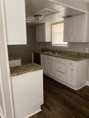 Building Photo - 229 Highridge Dr