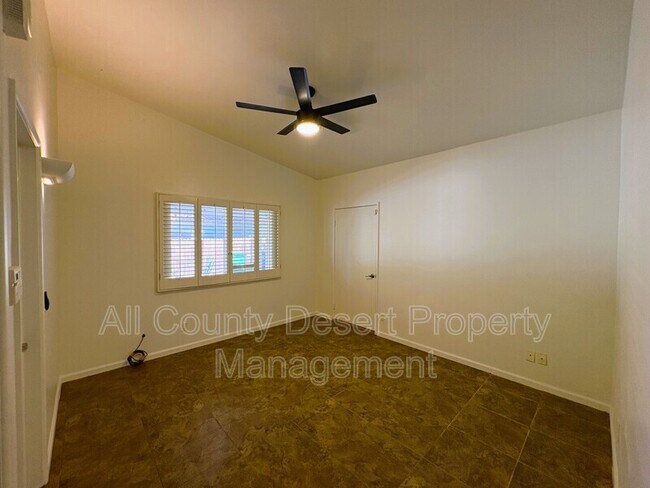 Building Photo - 73394 Tamarisk St