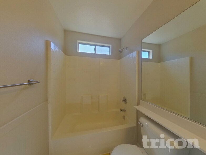 Building Photo - 8224 W Sierra Cascade Ct