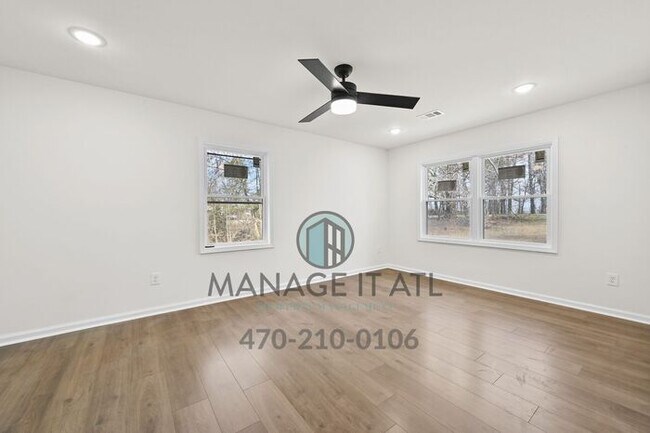 Building Photo - FULLY remodeled 4-bedroom, 2-bathroom house in Gainesville!