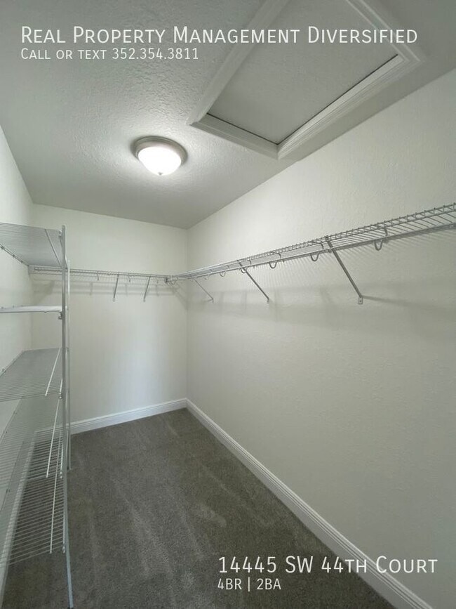 Building Photo - 14445 SW 44th Ct