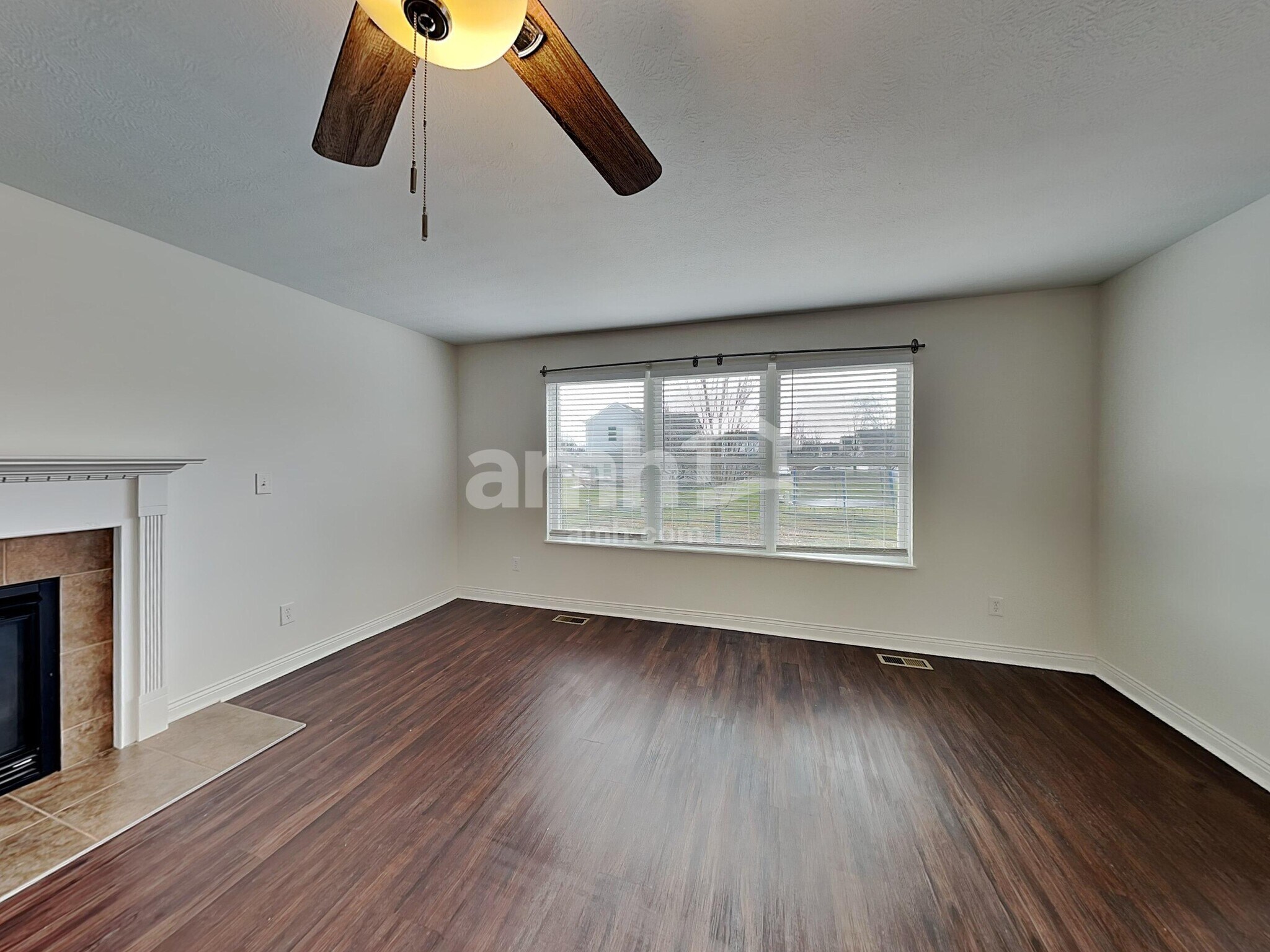 Building Photo - 1557 Pheasant Run Dr