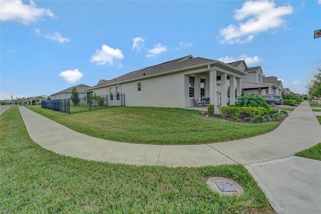 Building Photo - 16457 Angel Fish Rd